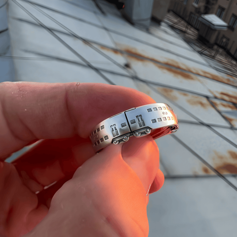 Spinning Subway Train Ring
