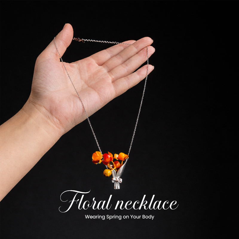 Floral necklace