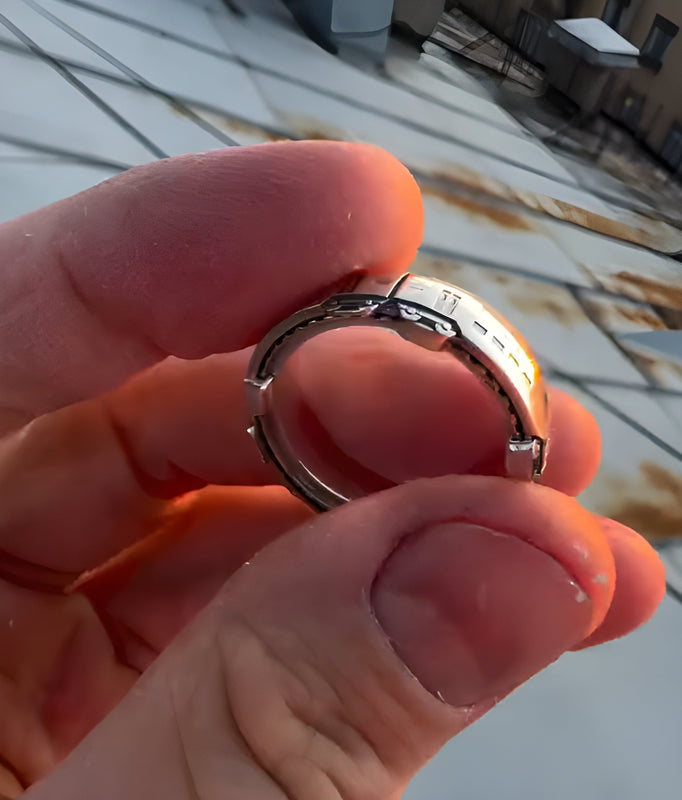 Spinning Subway Train Ring