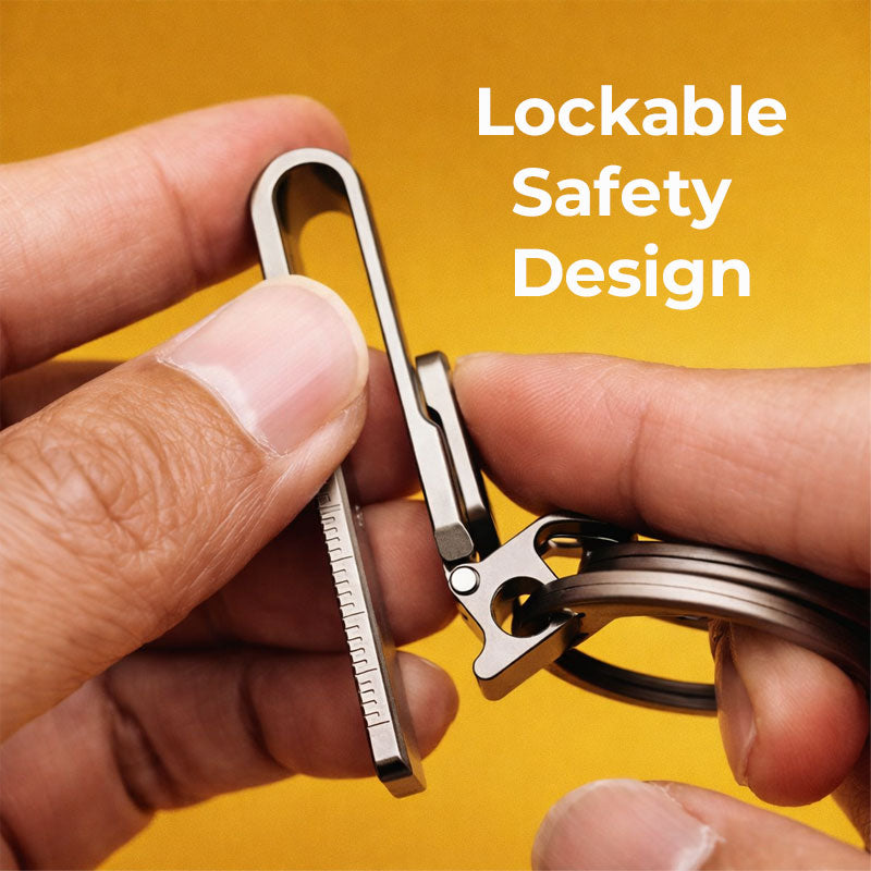 Multifunctional keychain