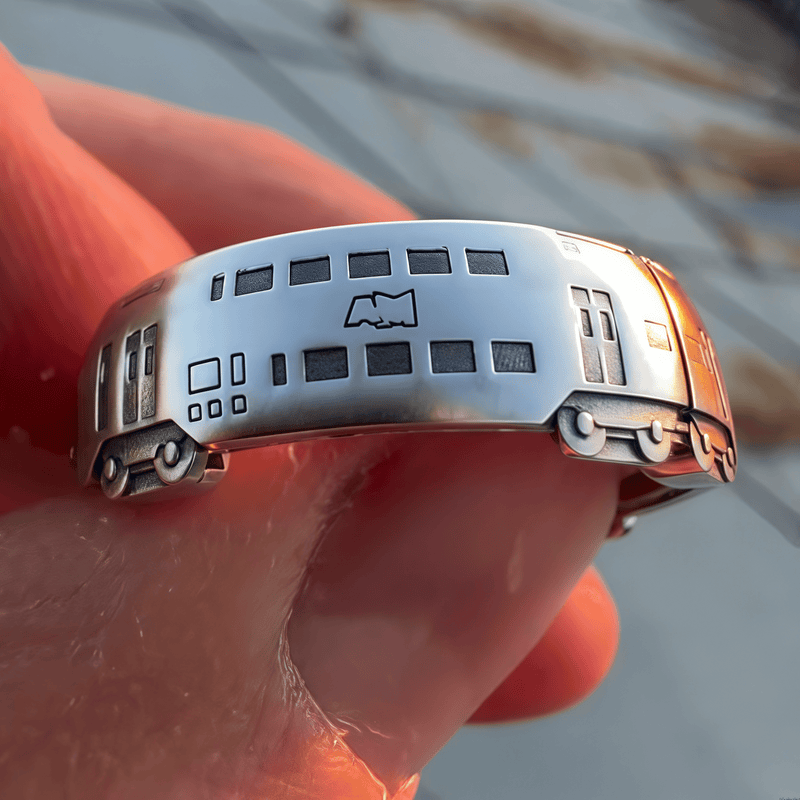 Spinning Subway Train Ring