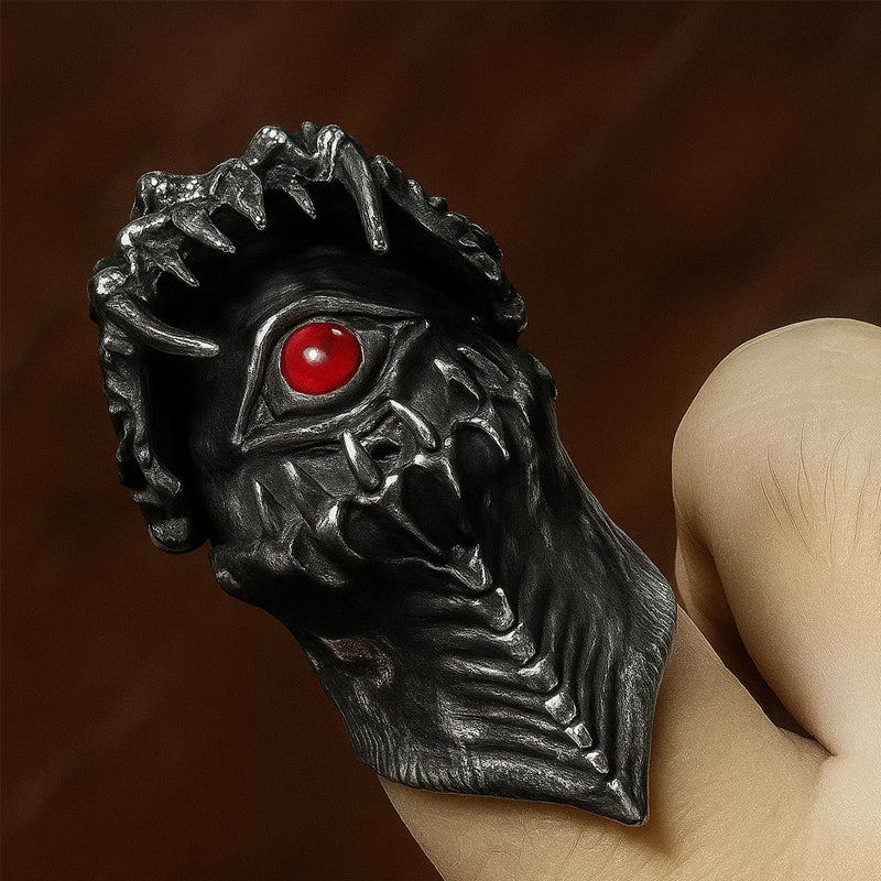 👁️ The Cursed Eye Ring – Dark Fashion Meets Halloween