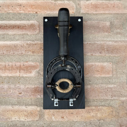🍷 Wall-Mounted Bottle Opener