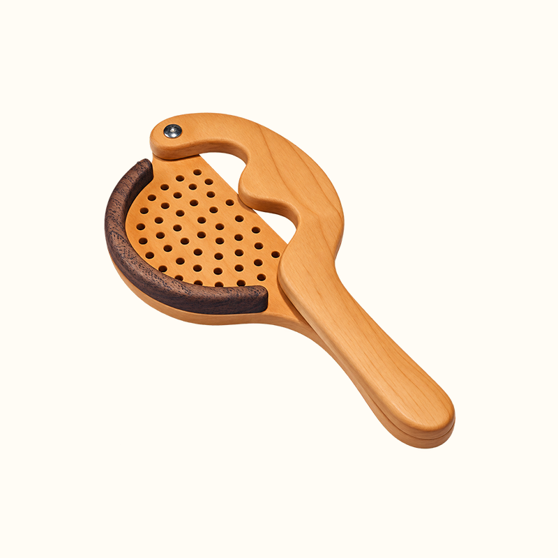 Wooden Can Strainer Clip