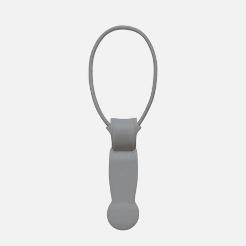 Magnetic Travel Hat Clip | Hands-Free Cap Holder for Bags & Backpacks