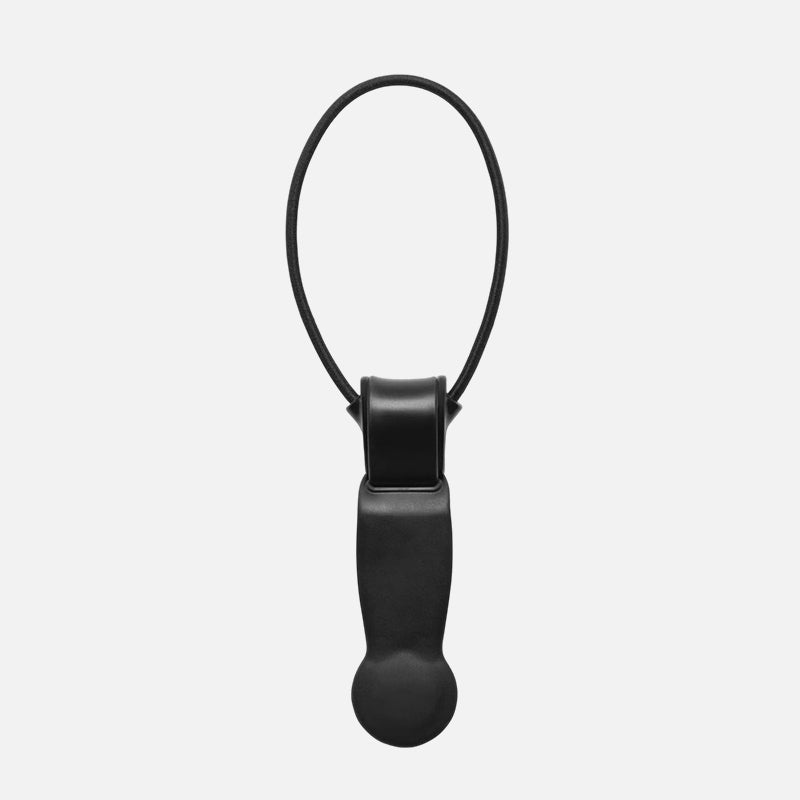 Magnetic Travel Hat Clip | Hands-Free Cap Holder for Bags & Backpacks