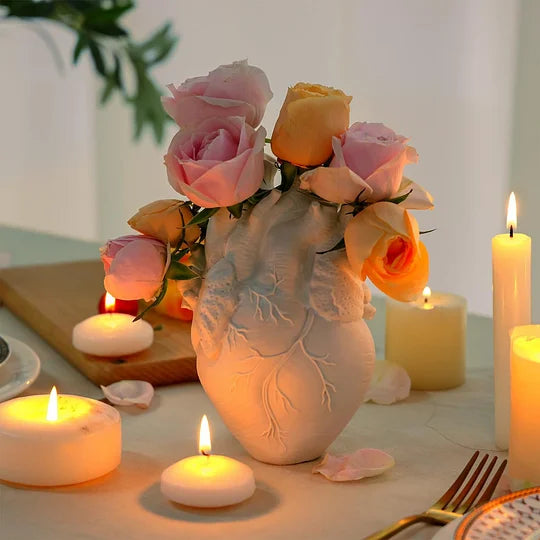 White Heart Irregular Creative Art Vase