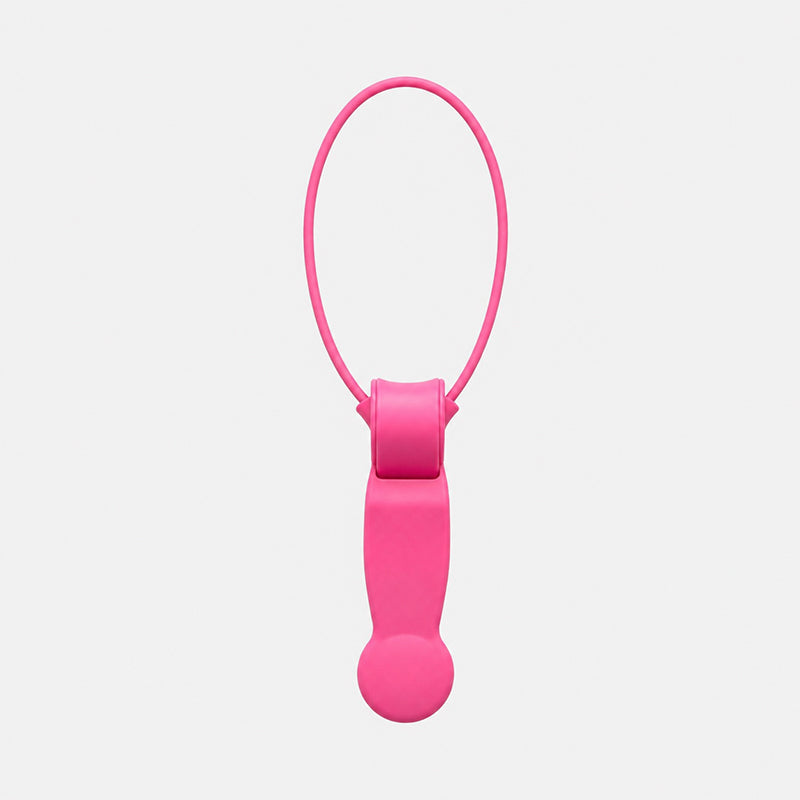 Magnetic Travel Hat Clip | Hands-Free Cap Holder for Bags & Backpacks